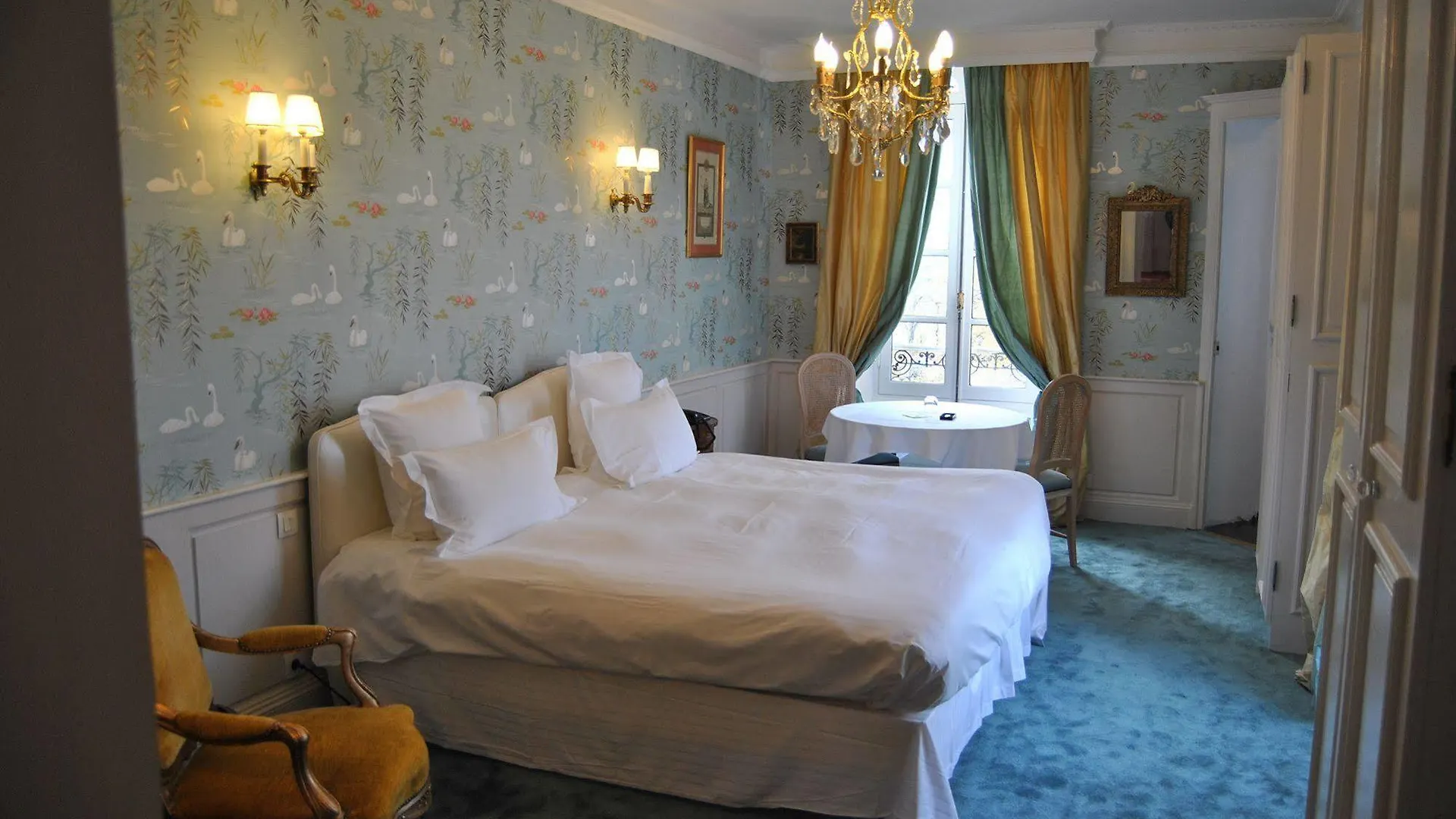 Chateau D'Apigne Rennes Le Rheu 5*,  Frankrike